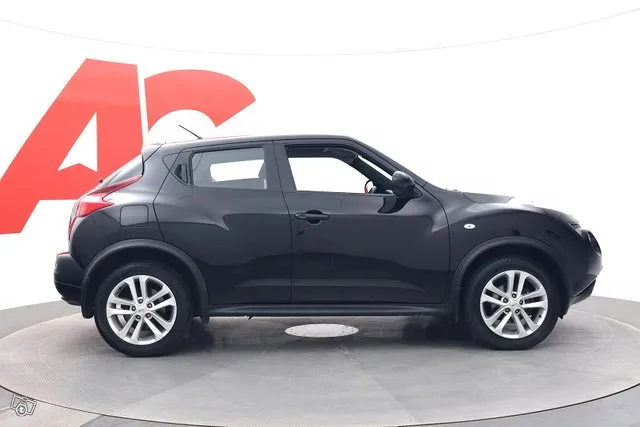 Nissan Juke 1,6L Acenta 2WD 5MT Connect - / Navigointi / Per Image 6