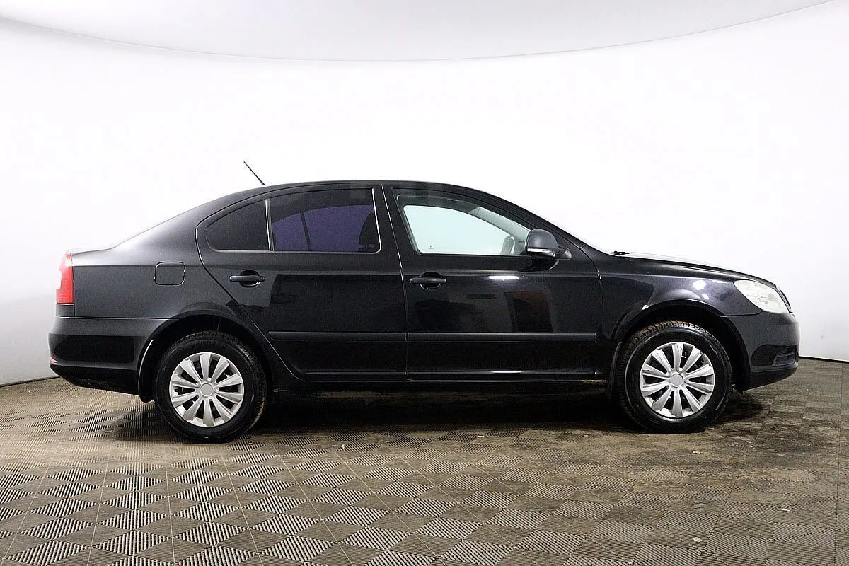 Skoda Octavia Image 4